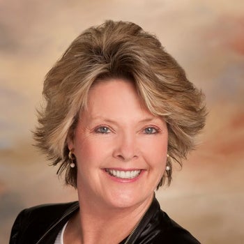 Portrait of Heidi Acuff, Realtor®